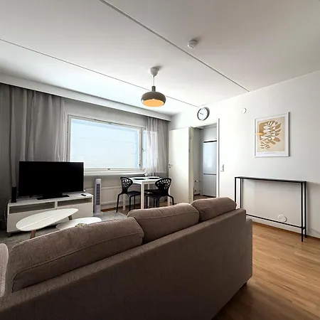 Appartement Cozy Studio, Metro&light Rail 500m, Own Parking *